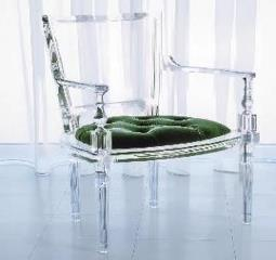 Throne-Back Dining Chair